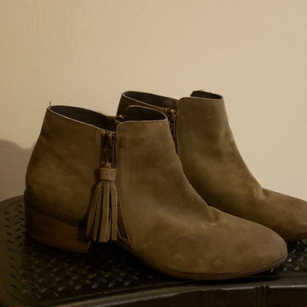 Olive green short ankle booties
